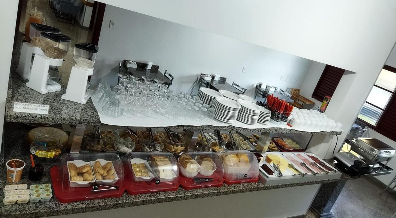 Giroto Hotel Realeza Luaran gambar
